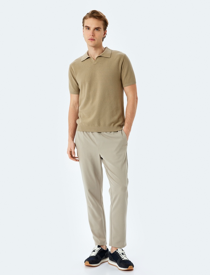  Pamuklu V Polo Yaka Kısa Kollu Triko Tişört