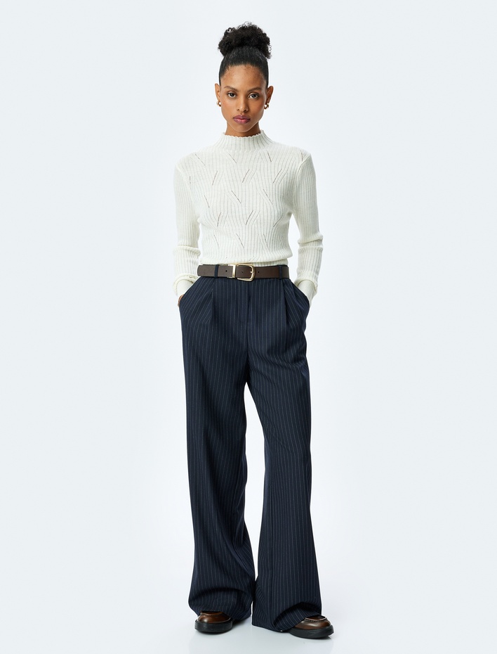  Dik Yaka Uzun Kollu Ajurlu Triko Kazak