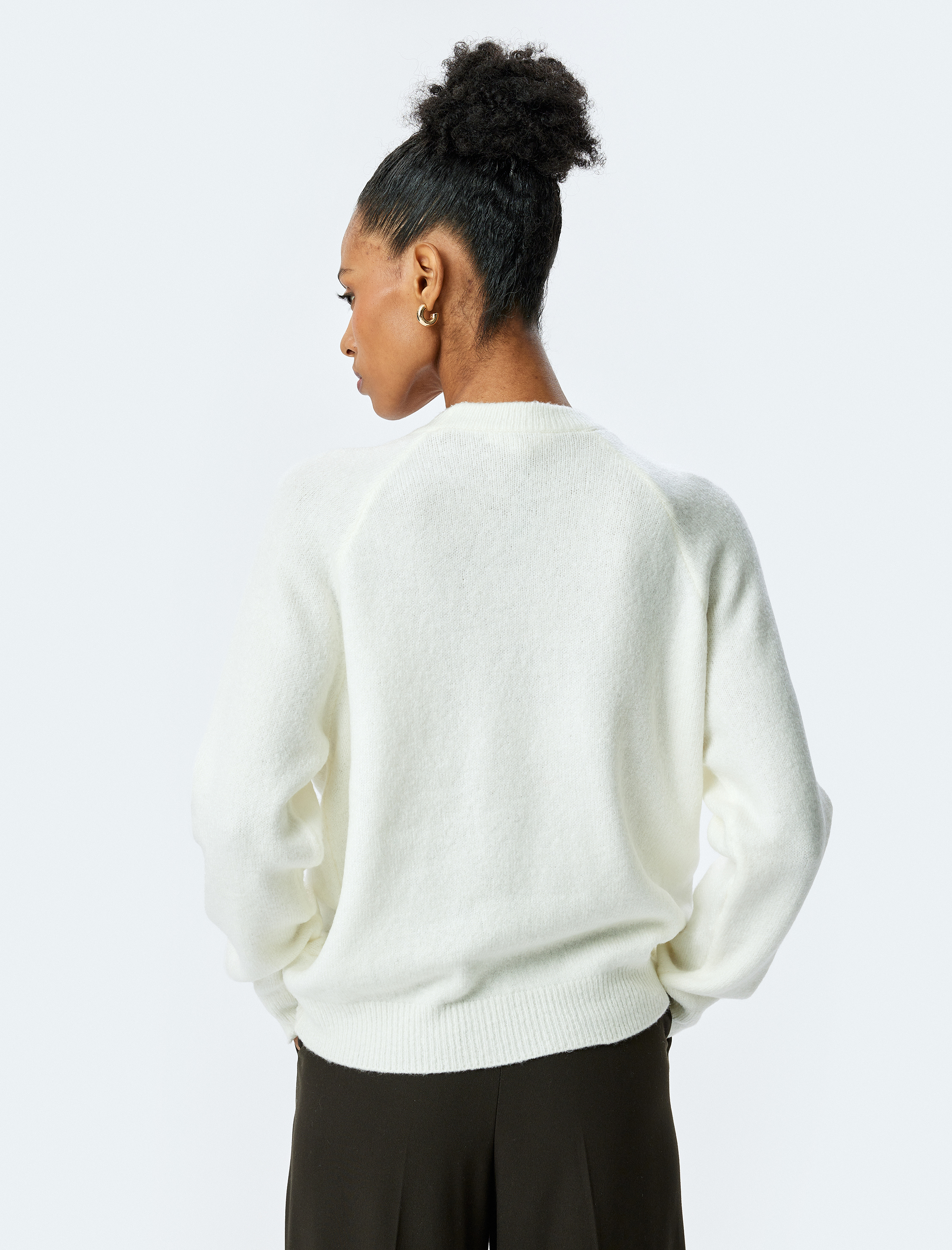   Yumuşak Dokulu Uzun Kollu Bisiklet Yaka Triko Kazak