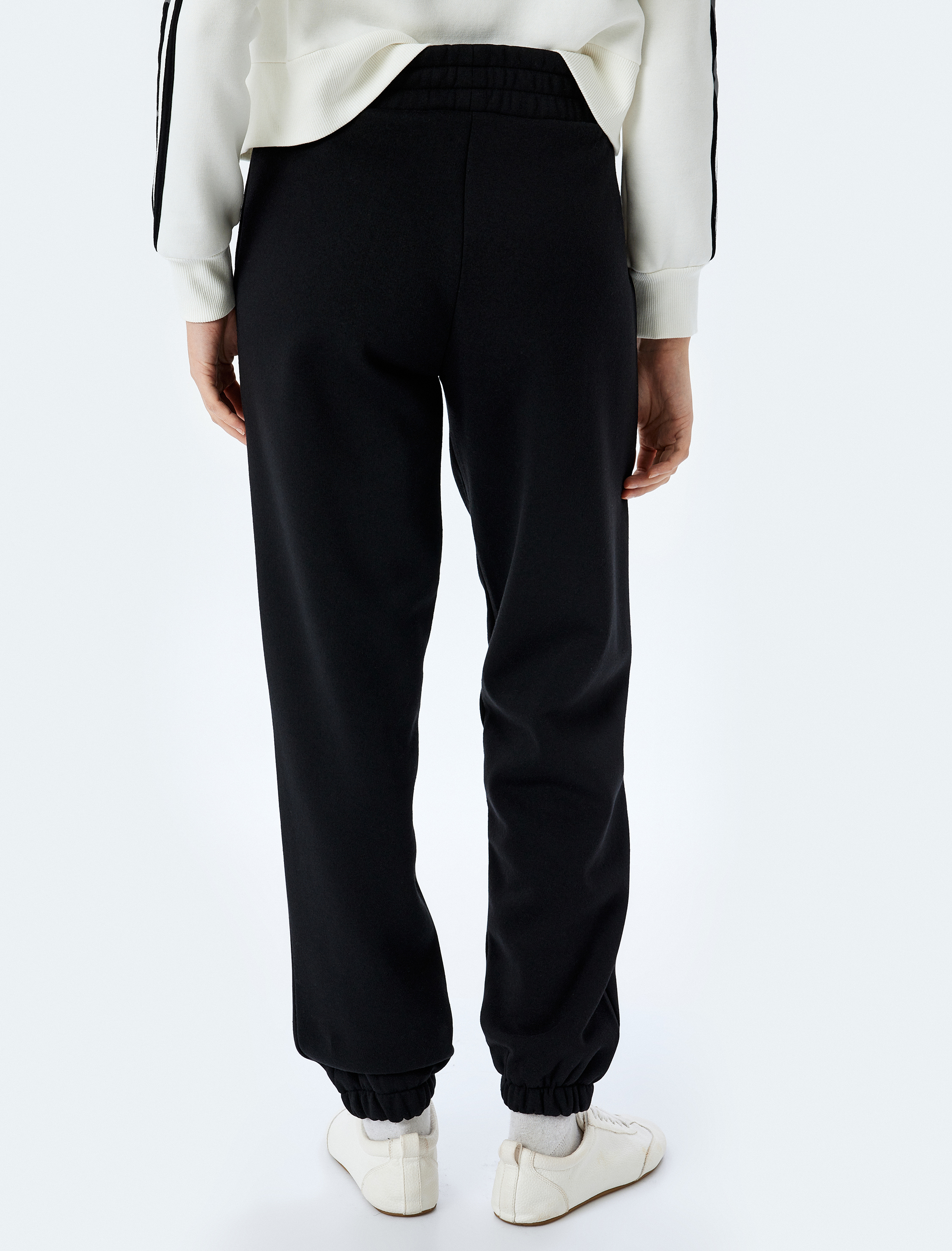   Şardonlu Beli Lastikli Cep Detaylı Jogger Eşofman Altı