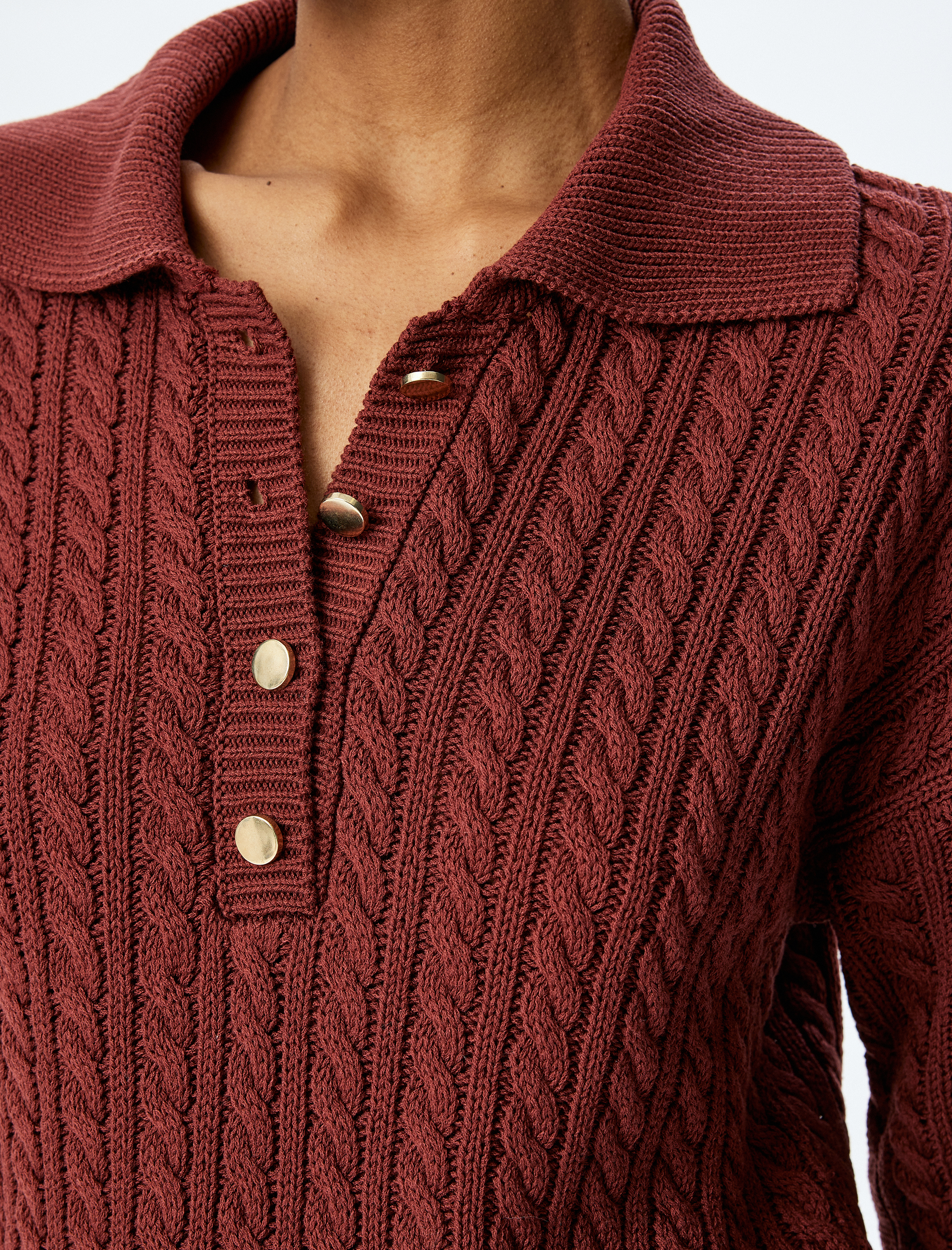   Uzun Kollu Düğmeli Polo Yaka Saç Örgü Kazak