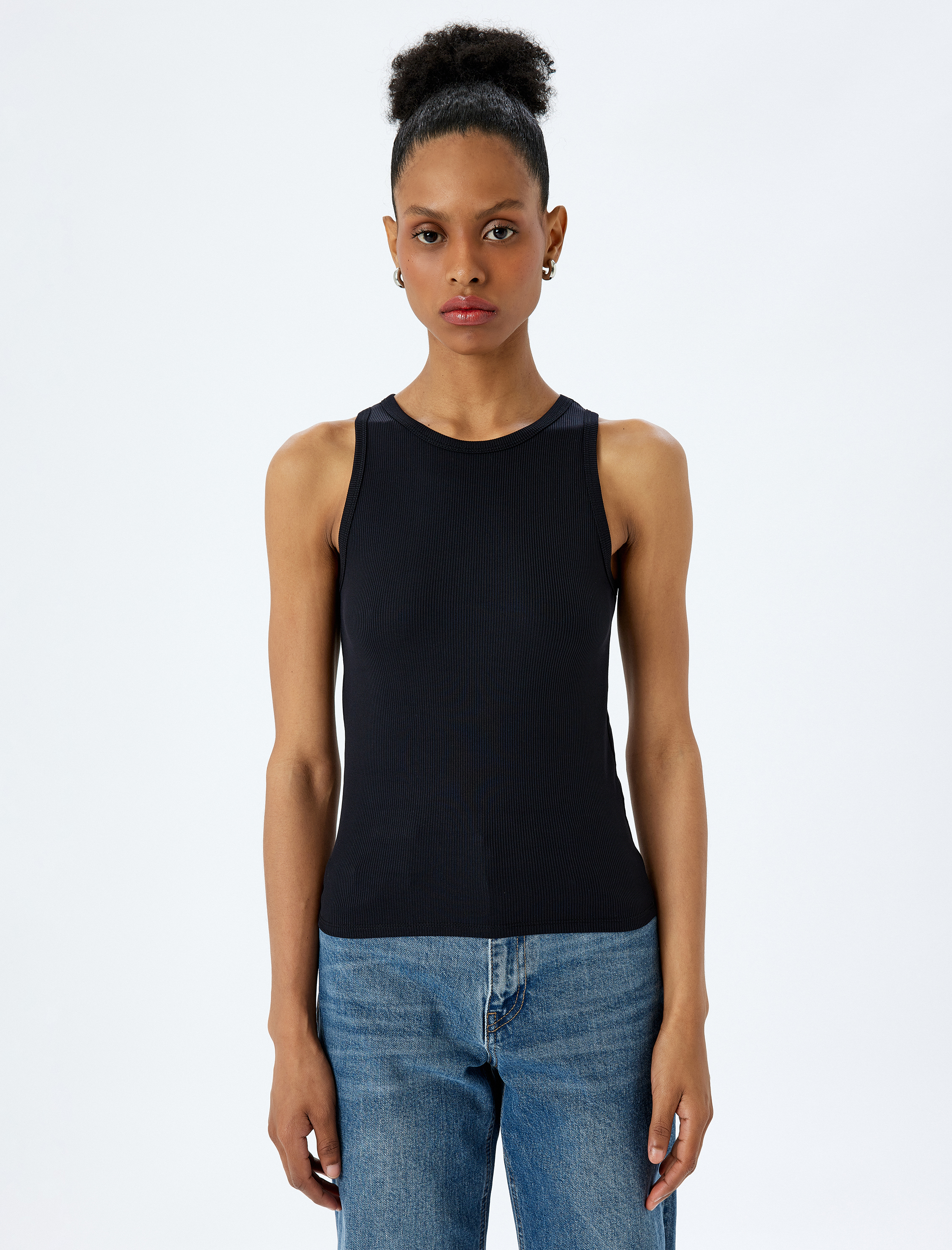   Fitilli Halter Yaka Kolsuz Tişört