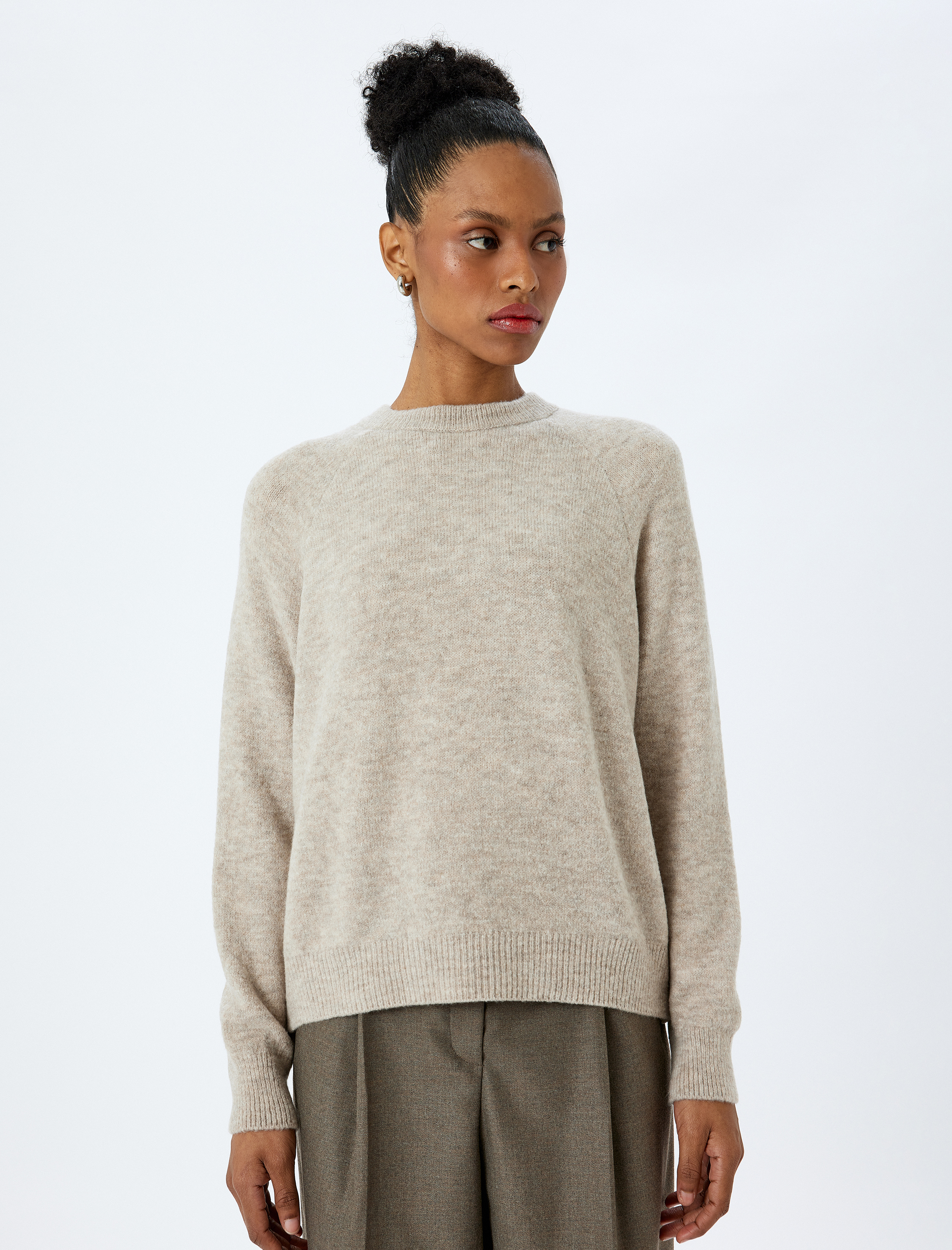   Yumuşak Dokulu Uzun Kollu Bisiklet Yaka Triko Kazak