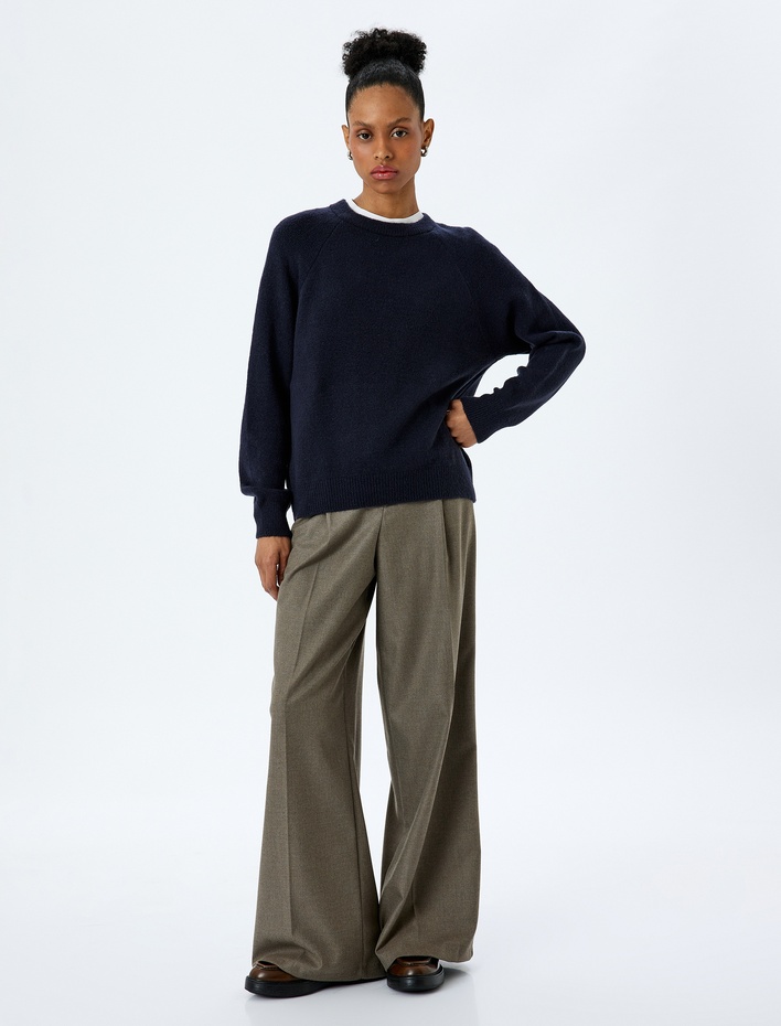  Yumuşak Dokulu Uzun Kollu Bisiklet Yaka Triko Kazak