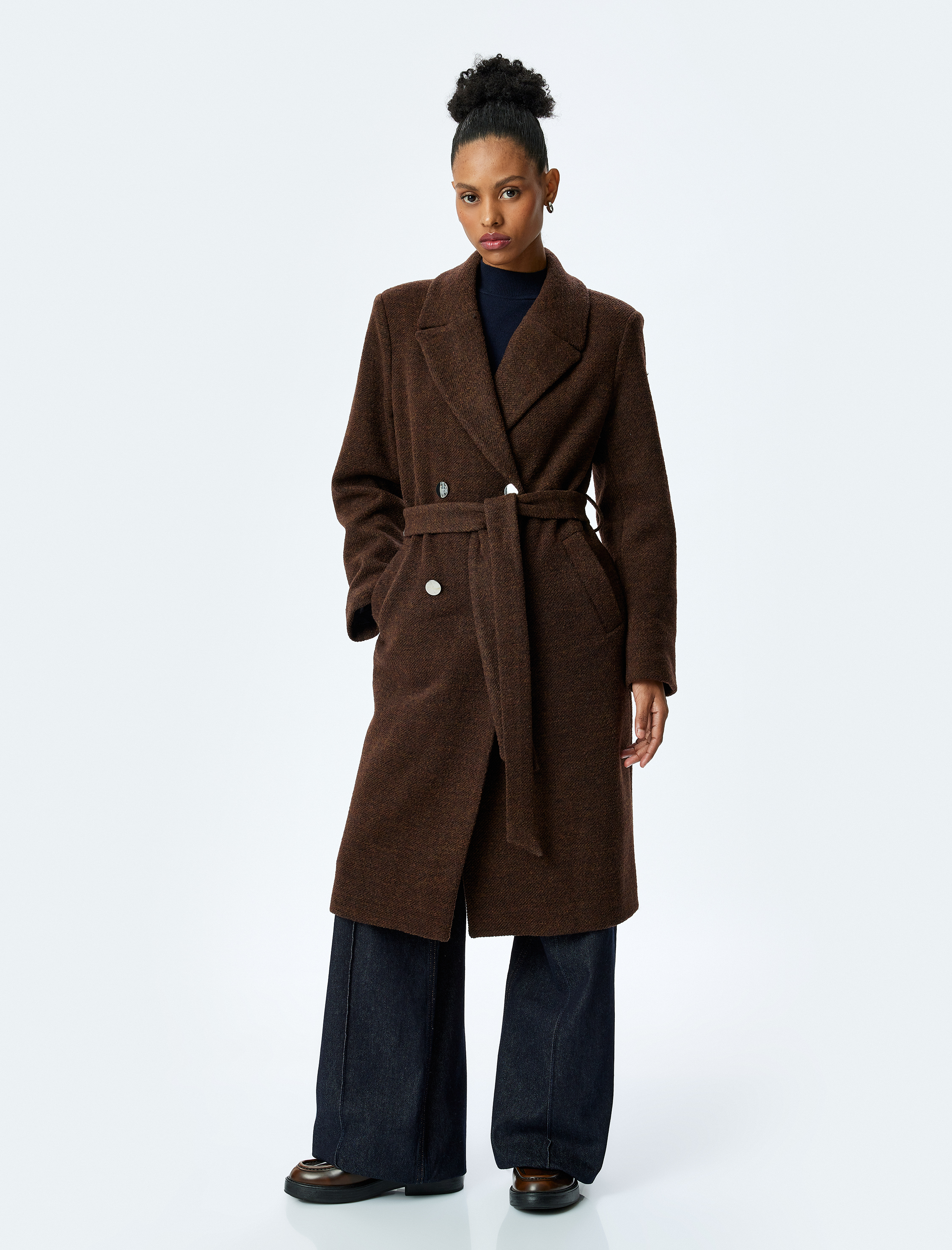   Cepli Kemerli Düğmeli Uzun Kruvaze Kaban