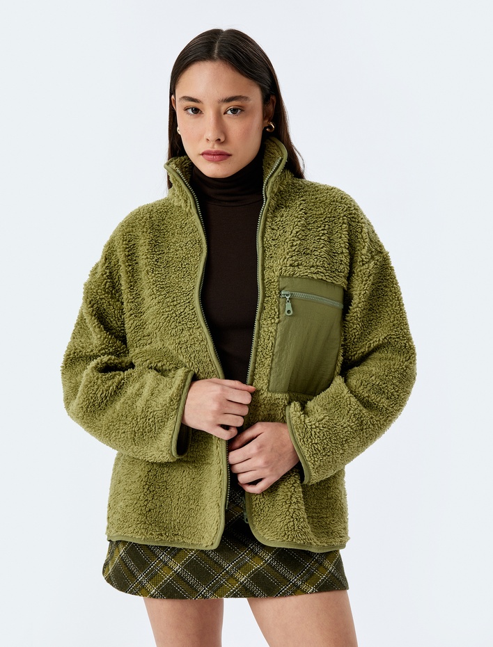  Dik Yaka Fermuarlı Cep Detaylı Peluş Oversize Sweatshirt