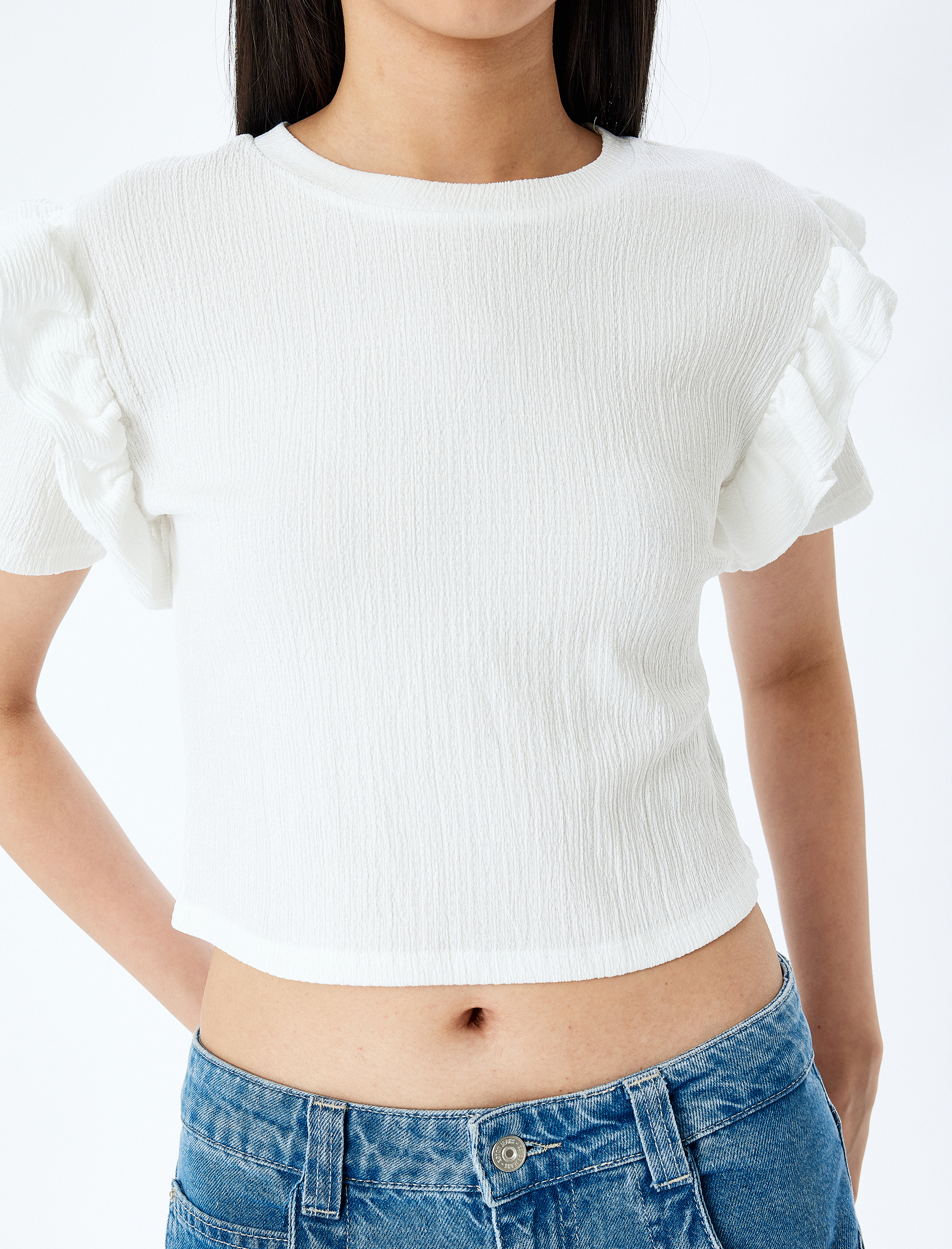 Fırfır Detaylı Kısa Kollu Bisiklet Yaka Tişört Bürümcük