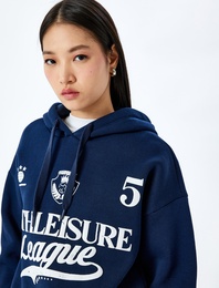 Kapüşonlu Kolej Baskılı Oversize Sweatshirt