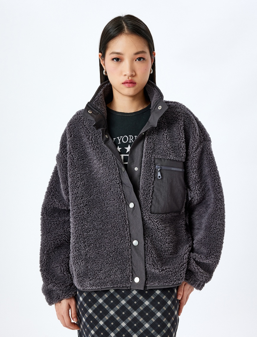   Cep Detaylı Fermuarlı Dik Yaka Oversize Peluş Sweatshirt