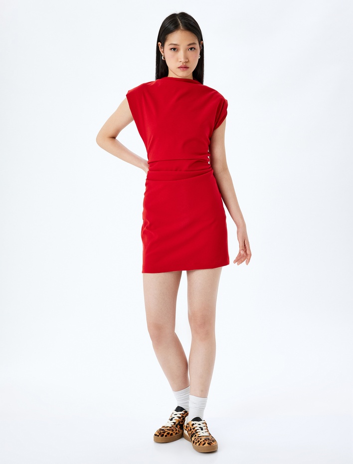  Dik Yaka Kolsuz Slim Fit Drapeli Mini Elbise