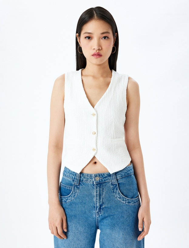 Düğme Detaylı Kolsuz V Yaka Slim Fit Yelek_2