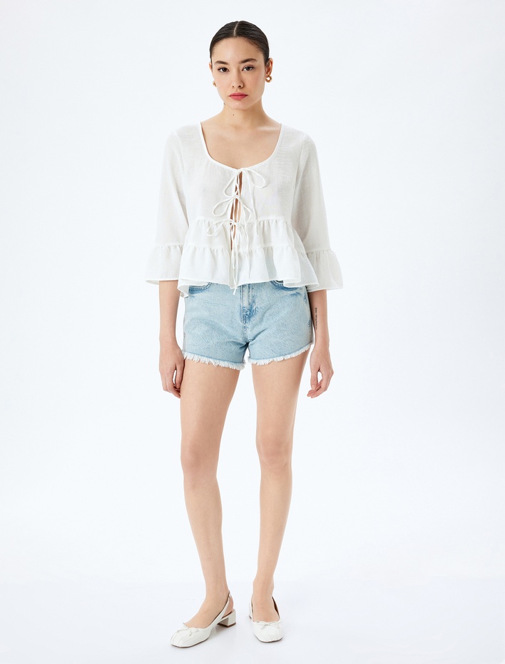  Bağcıklı U Yaka Crop Volanlı Bluz