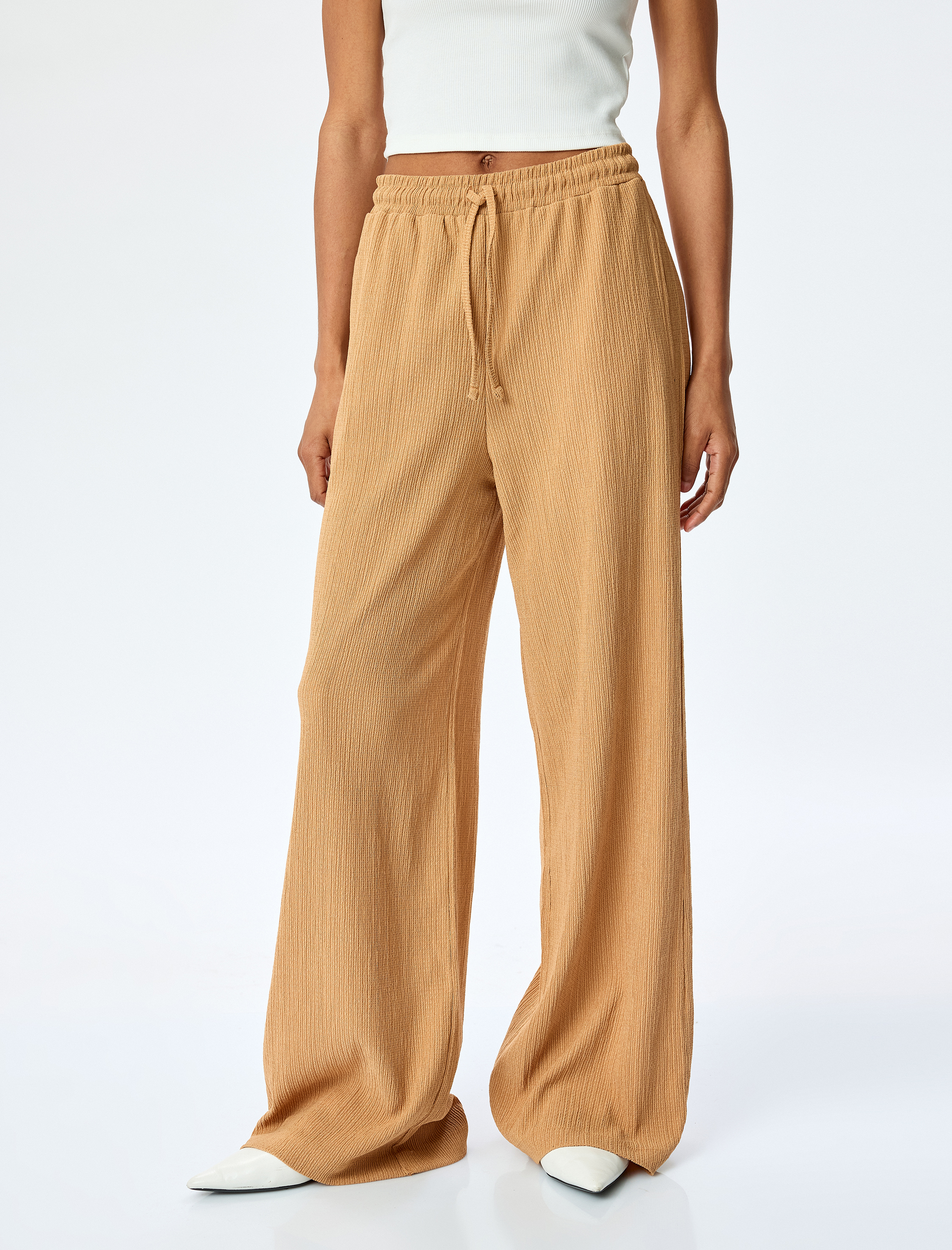   Beli Bağcıklı Dokulu Yüksek Bel Geniş Paça Pantolon