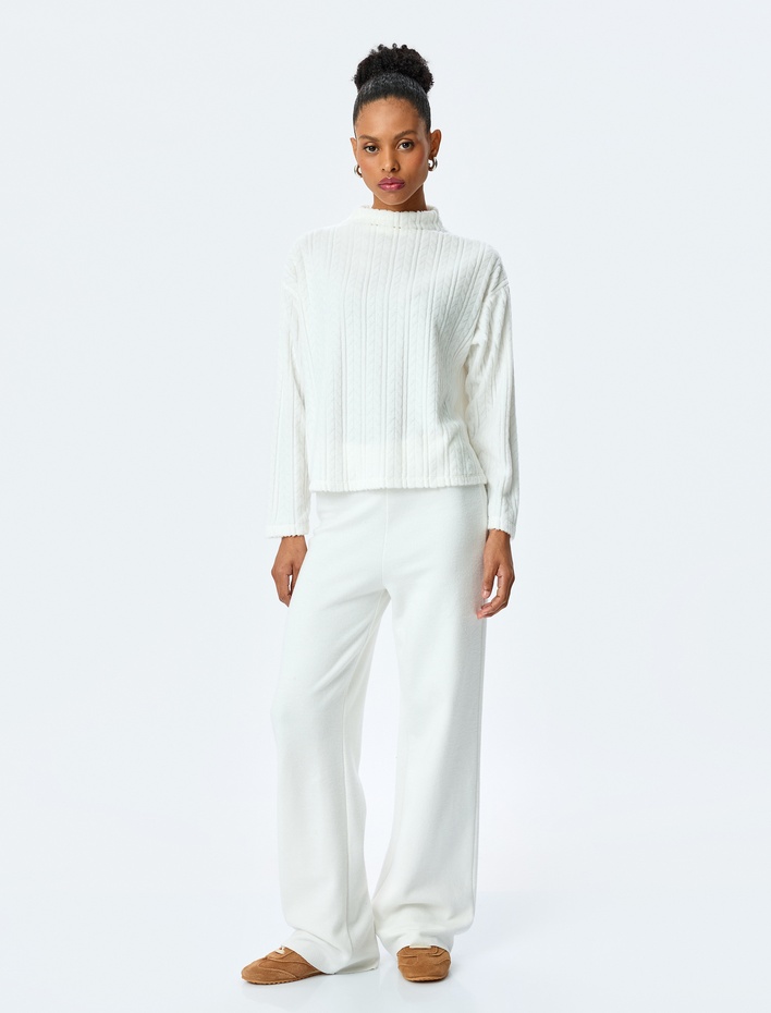  Dik Yaka Uzun Kollu Basic Triko Kazak