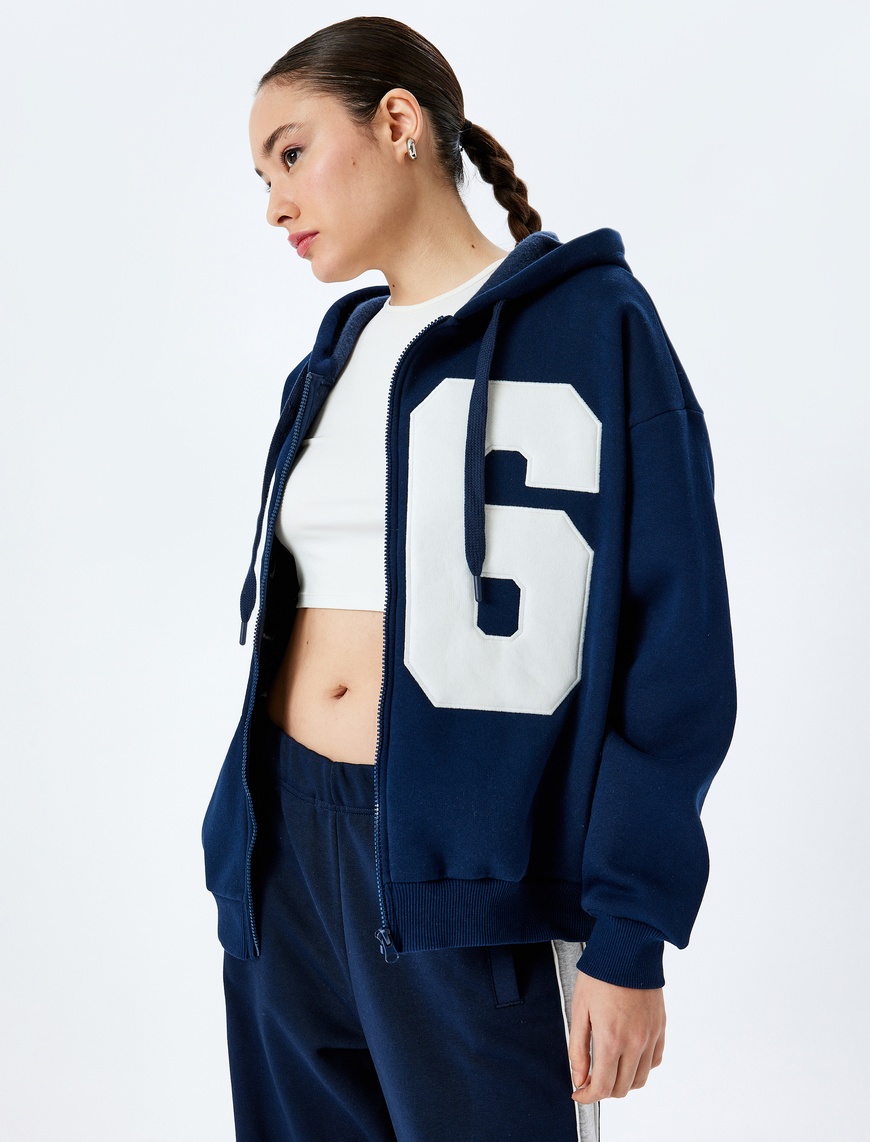   Kapüşonlu Kolej Nakışlı Oversize Fermuarlı Sweatshirt