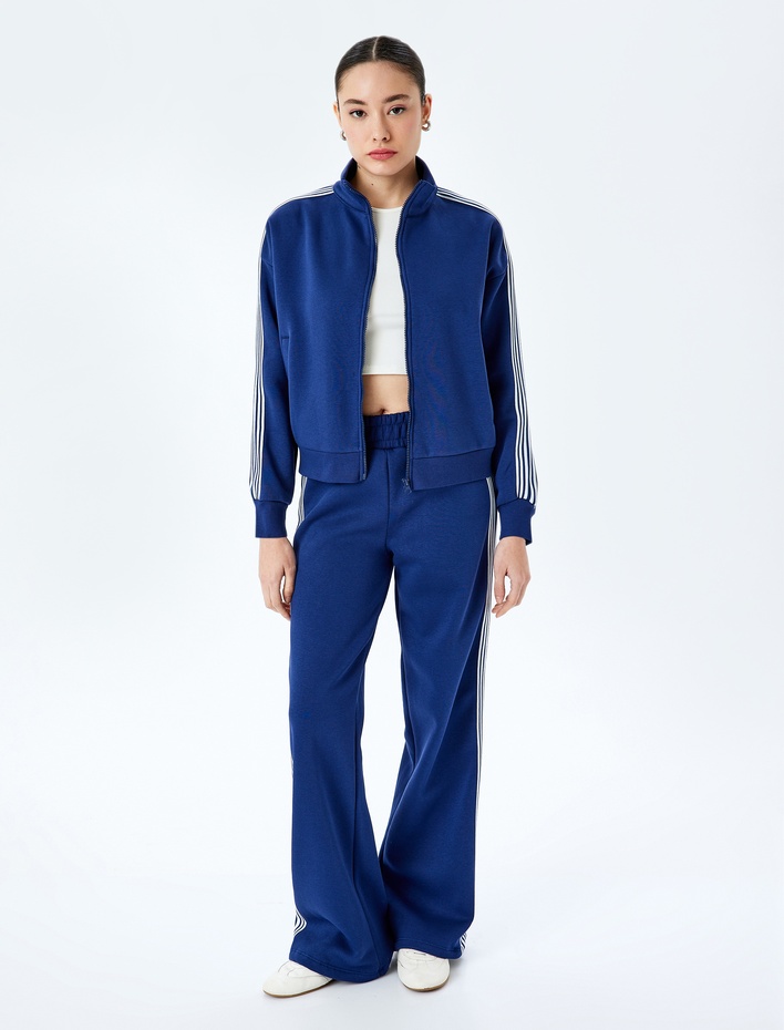  Fermuarlı Şerit Detaylı Dik Yaka Cepli Rahat Kalıp Sweatshirt