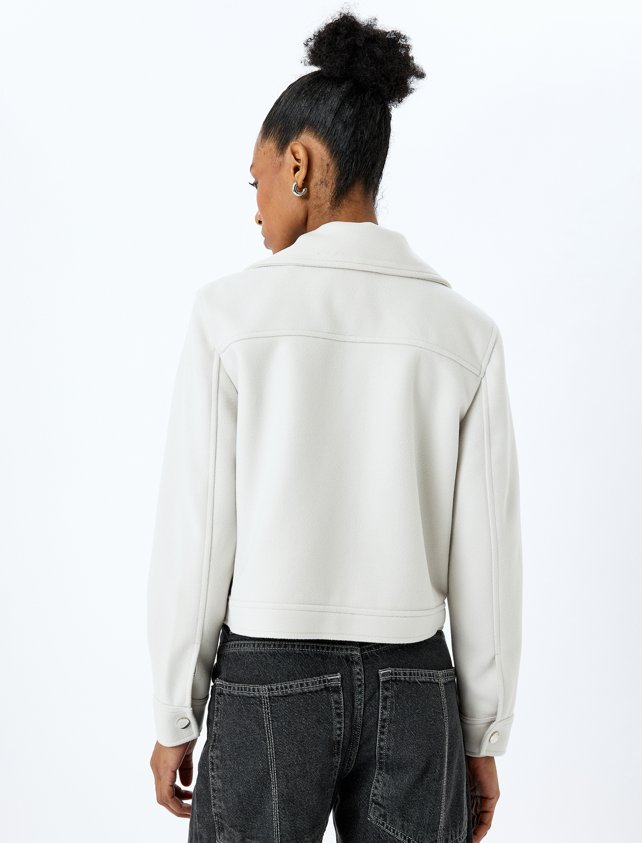   Cep Detaylı Fermuarlı Kaşe Crop Ceket