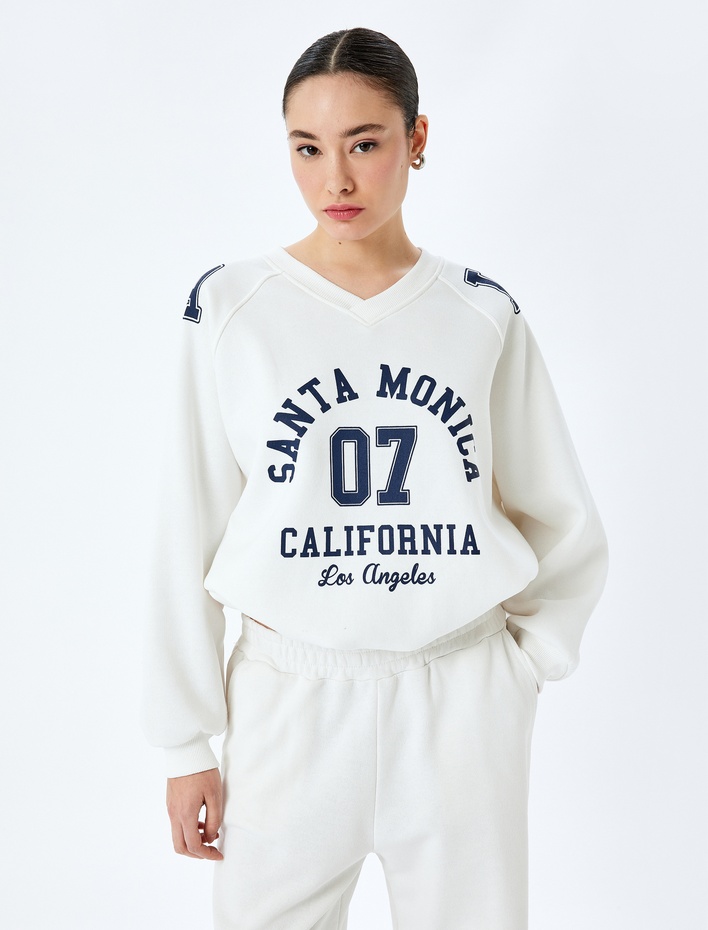  Kolej Baskılı Uzun Kollu Oversize V Yaka Sweatshirt