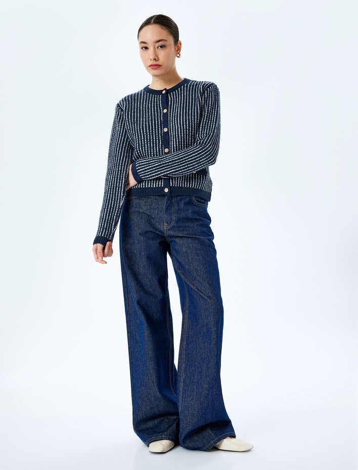  Çizgili Düğmeli Cep Detaylı Triko Hırka