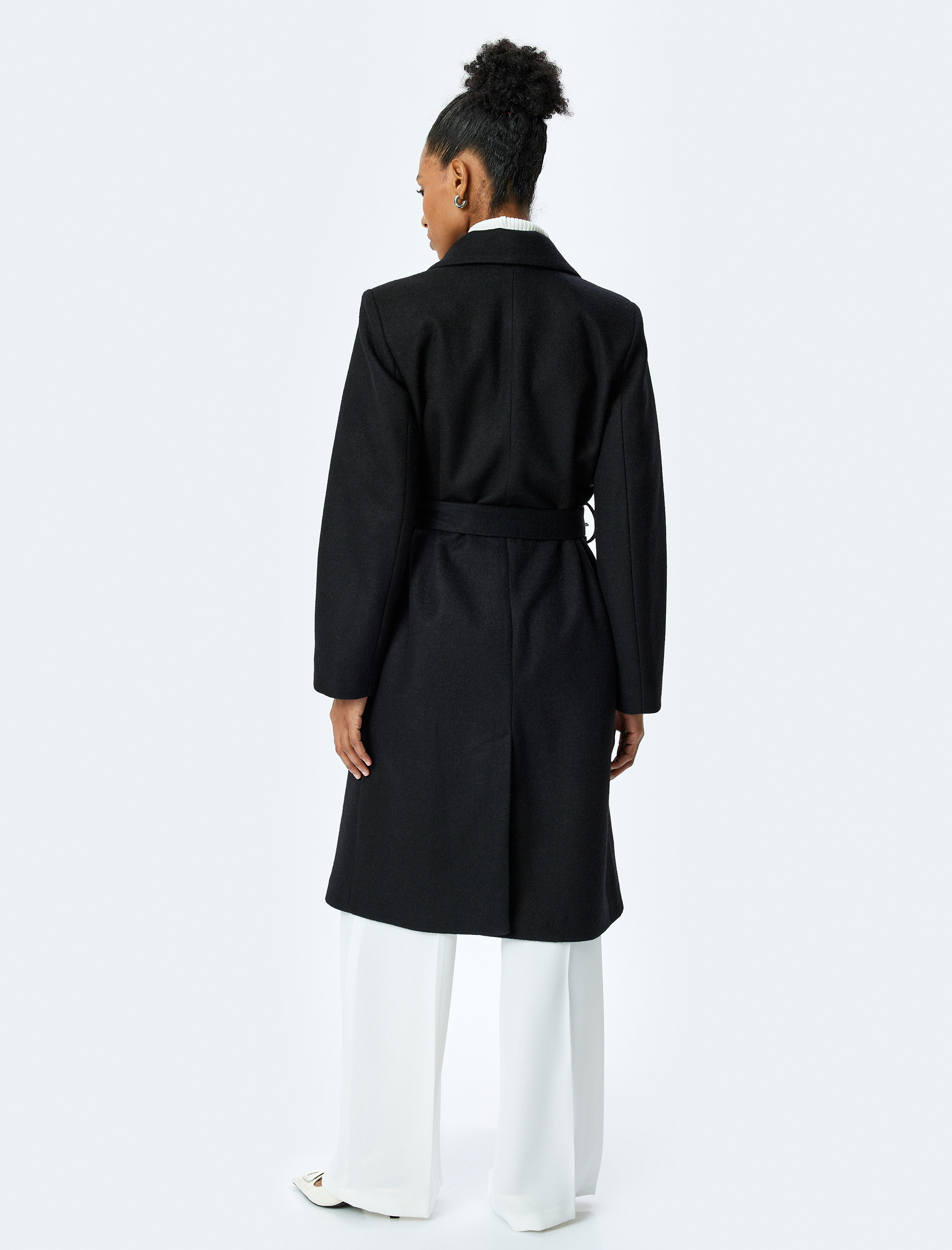   Cepli Kemerli Düğmeli Uzun Kruvaze Kaban