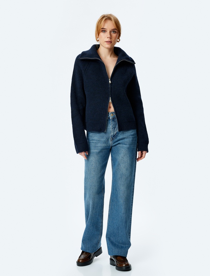  Dik Yaka Fermuarlı Uzun Kollu Triko Hırka