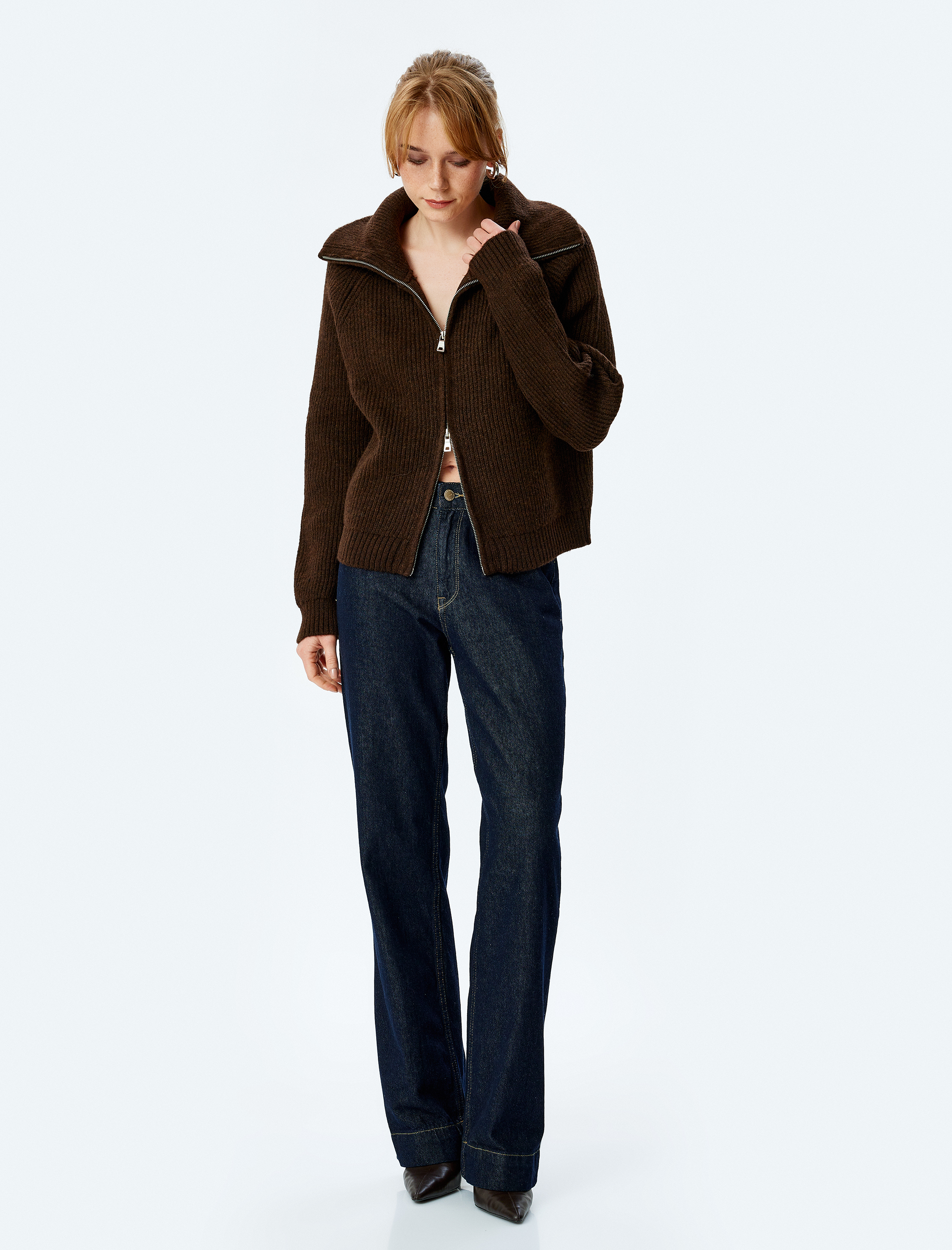   Dik Yaka Fermuarlı Uzun Kollu Triko Hırka