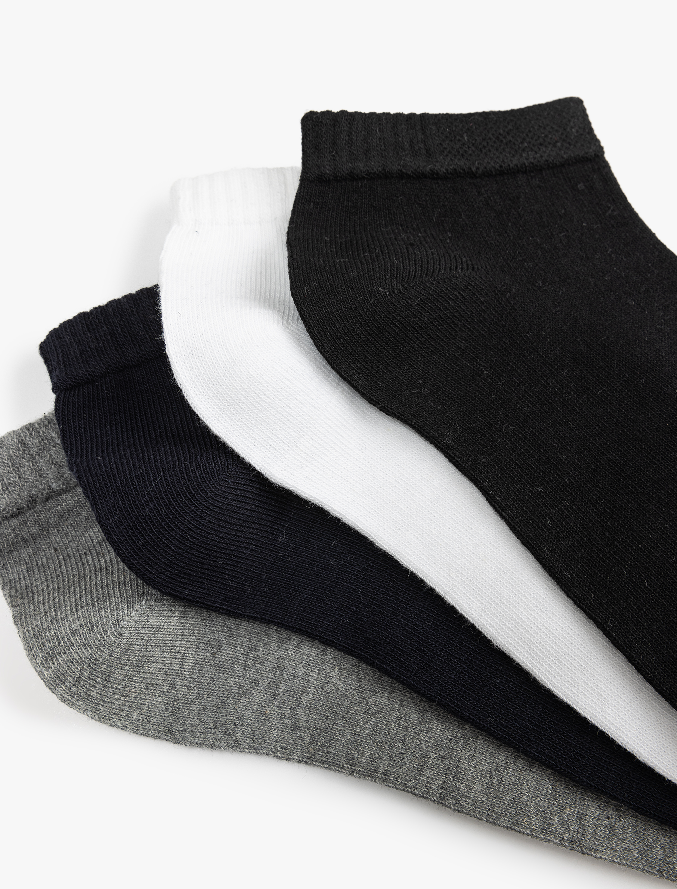  Erkek Basic Pamuk Karışımlı 4'lü Patik Çorap Seti
