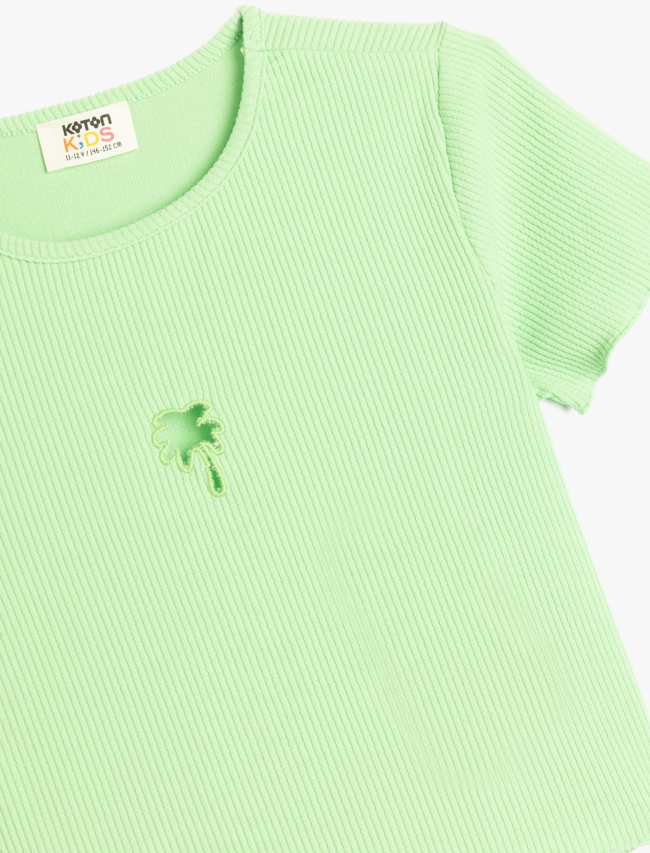  Kız Çocuk Palmiye Desenli Pencere Detaylı Kısa Kollu Bisiklet Yaka Crop Tişört