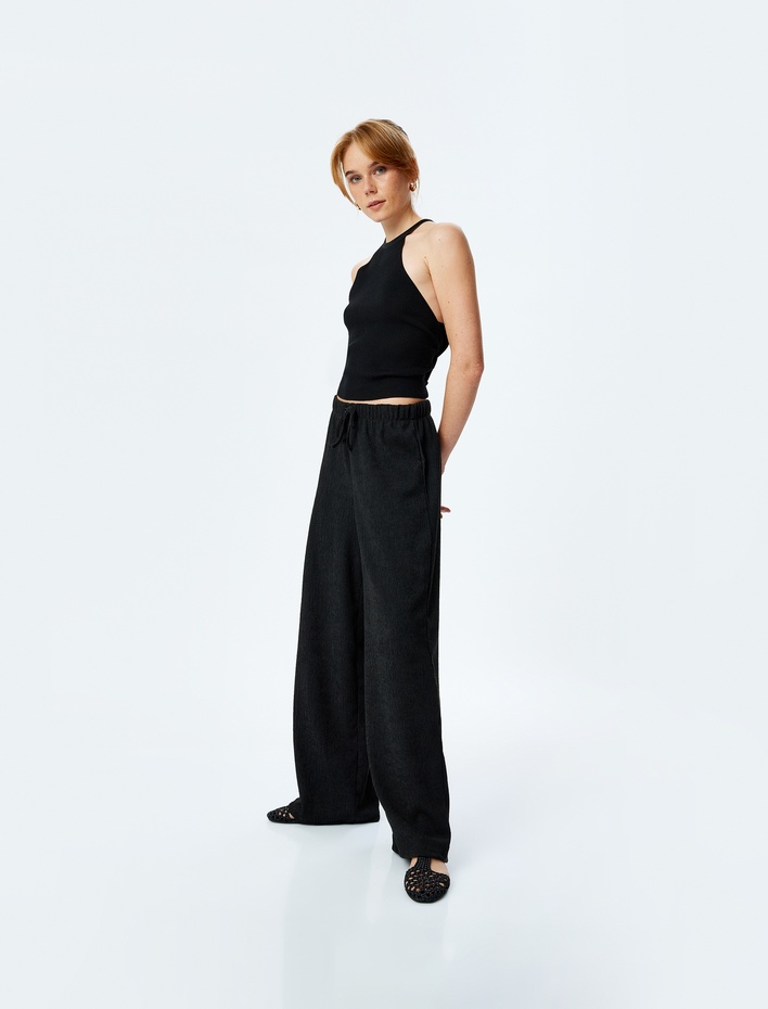  Rahat Kalıp Dokulu Düz Bol Paça Pantolon