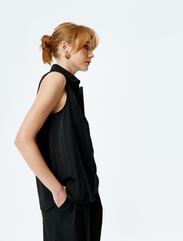  Düğmeli Klasik Yaka Viskon Piliseli Kolsuz Gömlek