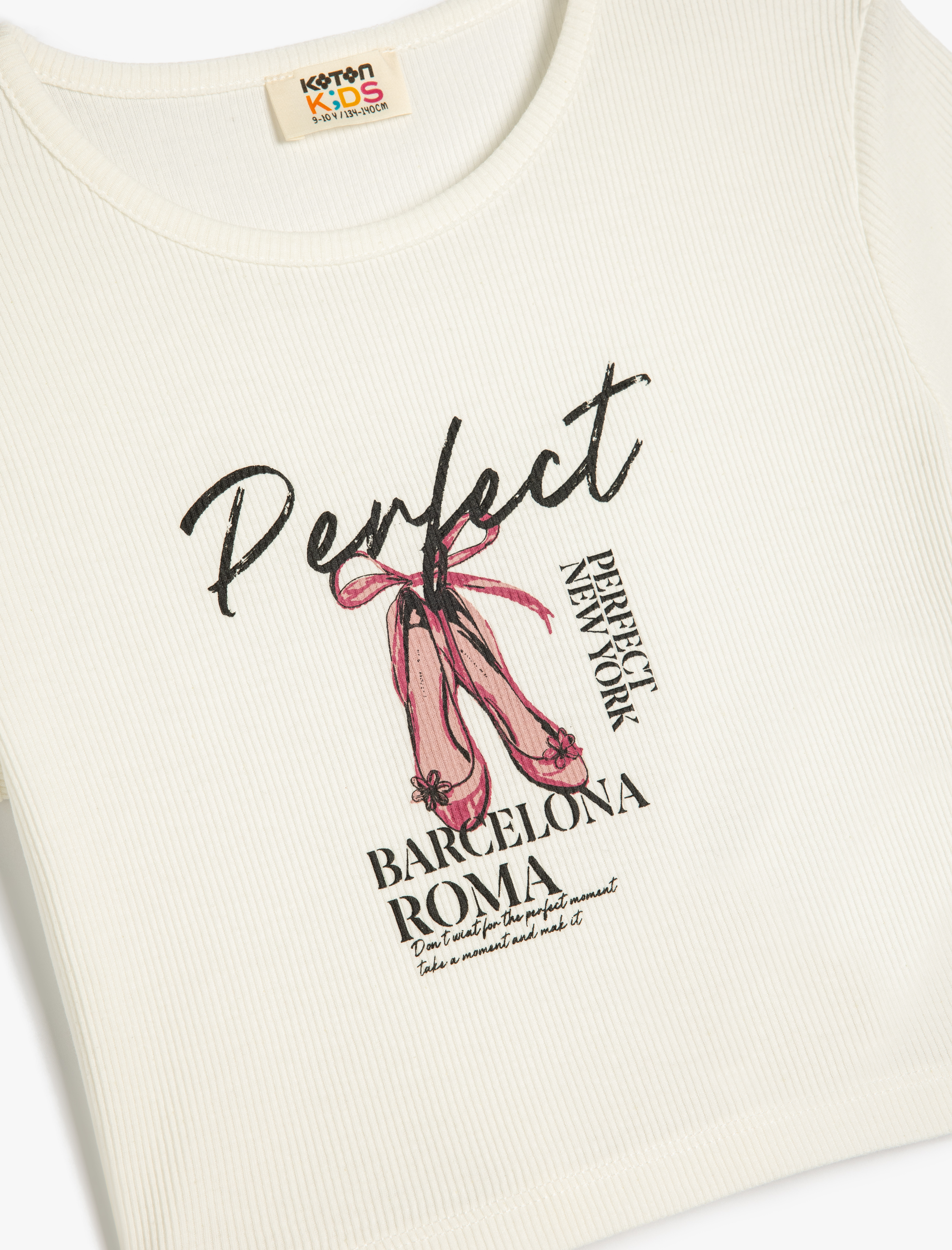  Kız Çocuk Bisiklet Yaka Kısa Kollu Pamuklu Baskı Detaylı Crop Tişört