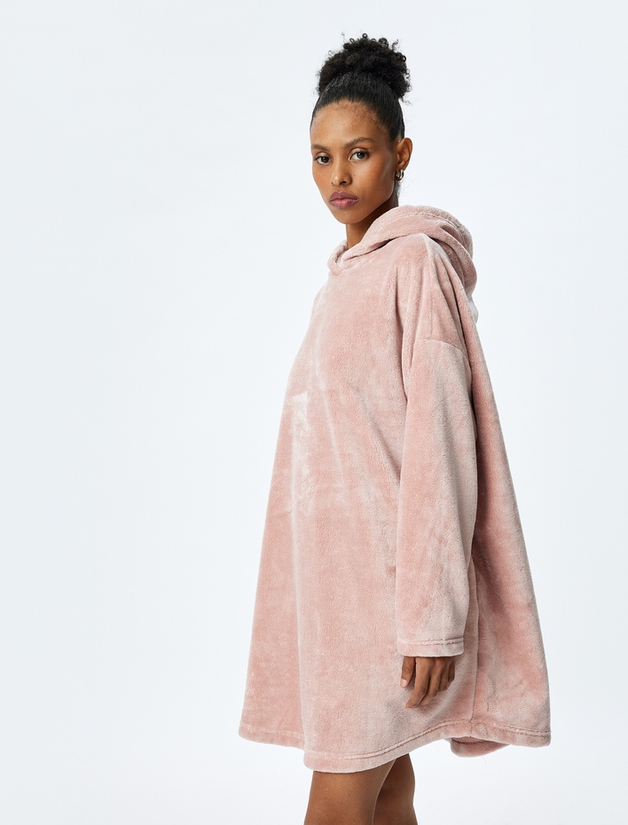  Cepli Uzun Kollu Oversize Kapüşonlu Peluş Sabahlık