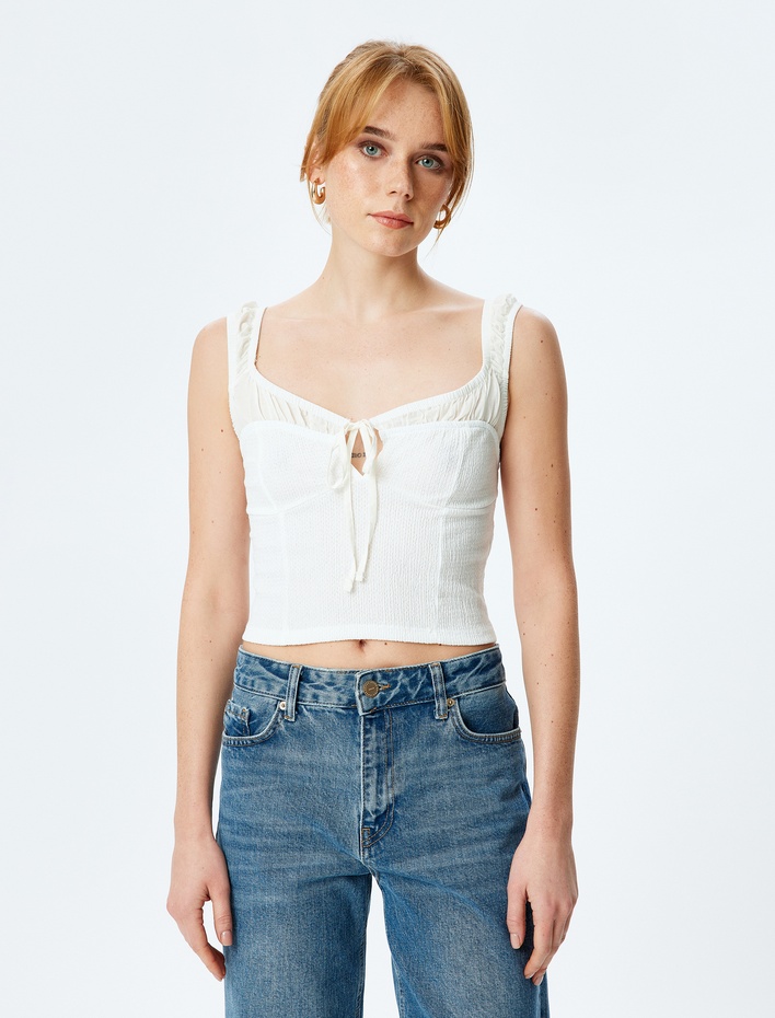  Slim Fit Bağcıklı Kalp Yaka Kalın Askılı Üst