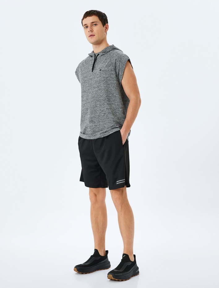  Geometrik Baskılı Cep Detaylı Basic Beli Bağcıklı Spor Şort