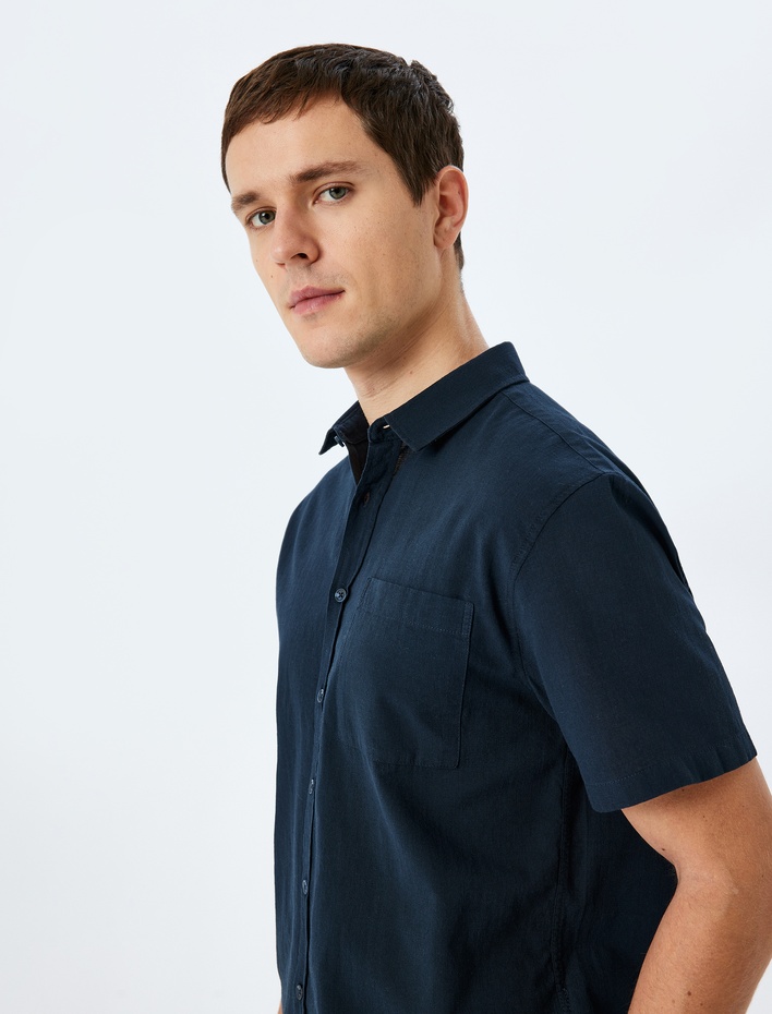  Kısa Kollu Pamuklu Cep Detaylı Slim Fit Gömlek
