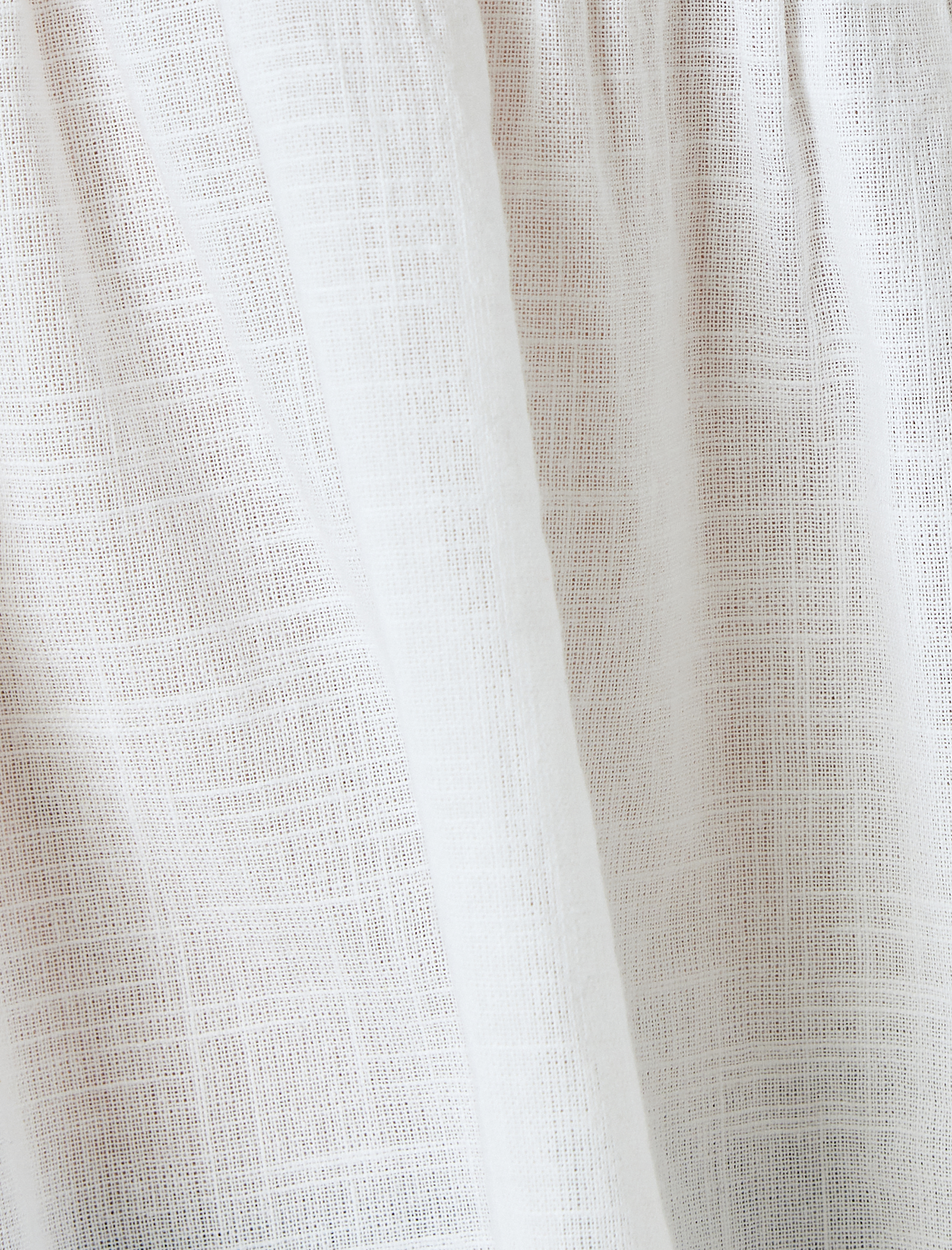   Pamuklu Etnik Desenli Nakışlı Kısa Balon Kollu V Yaka Bluz