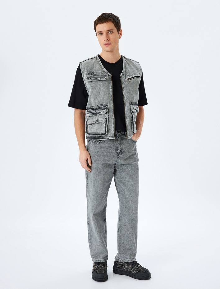  Kapaklı Cep Detaylı Pamuklu V Yaka Kolsuz Oversize Denim Yelek