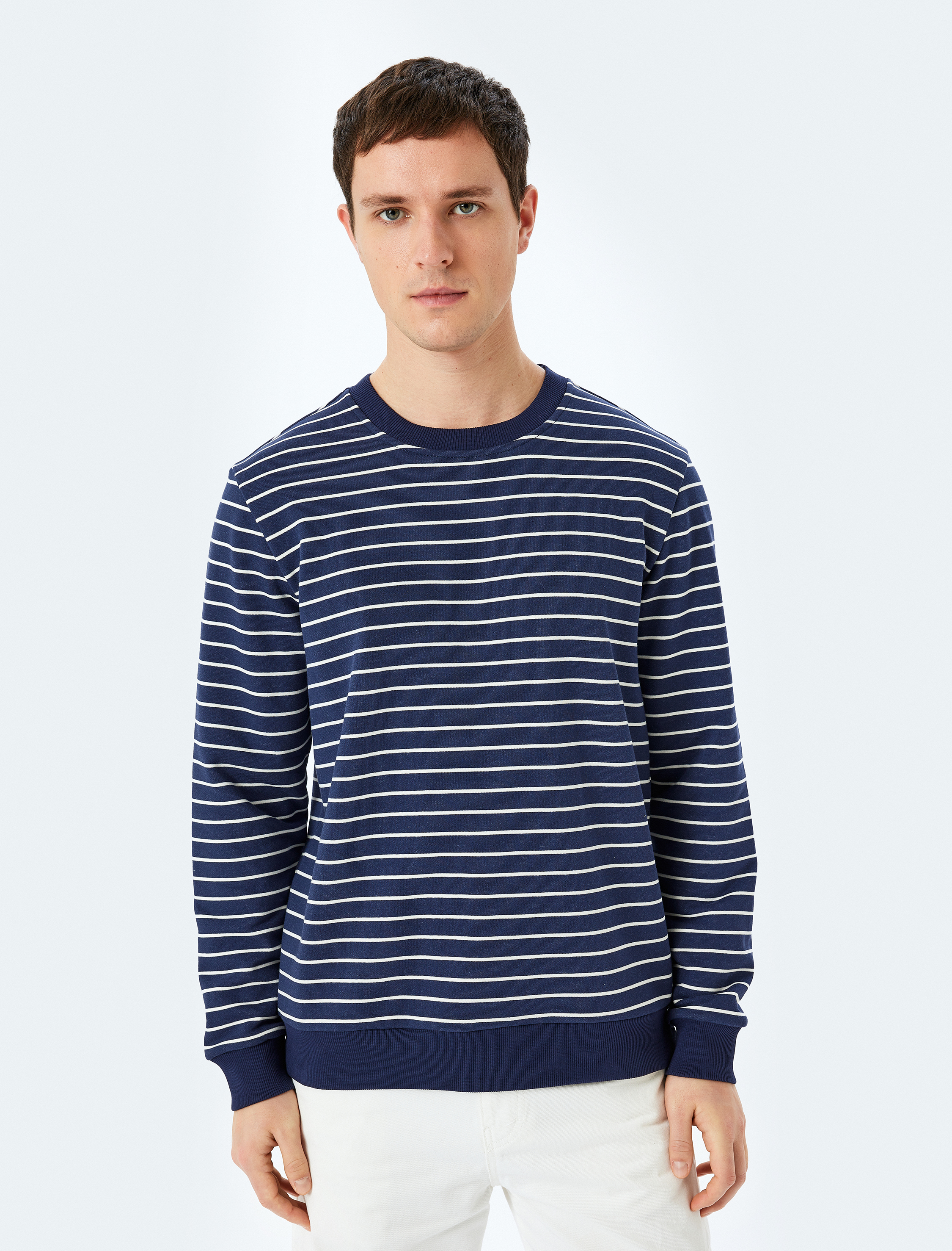   Pamuklu Uzun Kollu Bisiklet Yaka Çizgili Sweatshirt