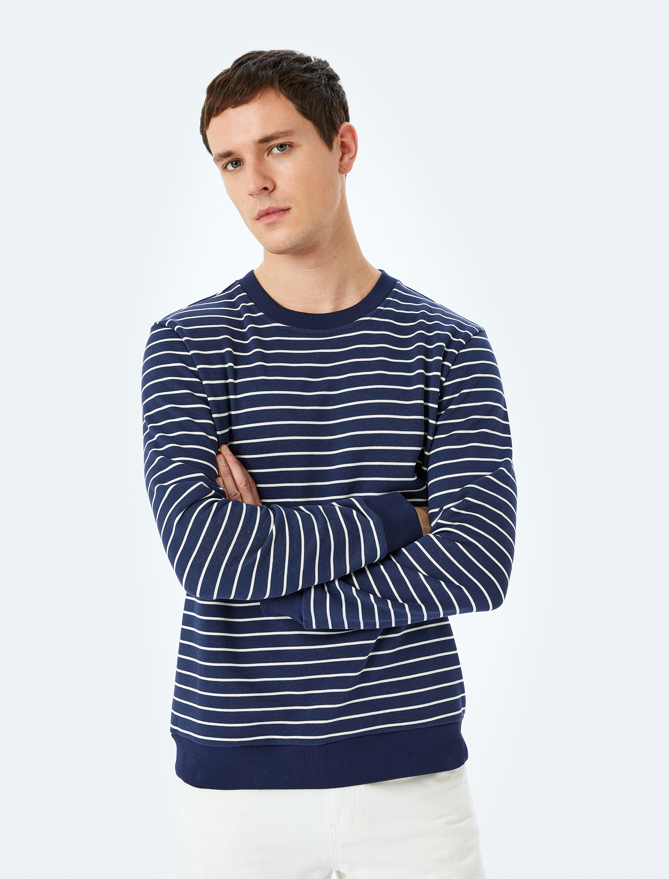   Pamuklu Uzun Kollu Bisiklet Yaka Çizgili Sweatshirt