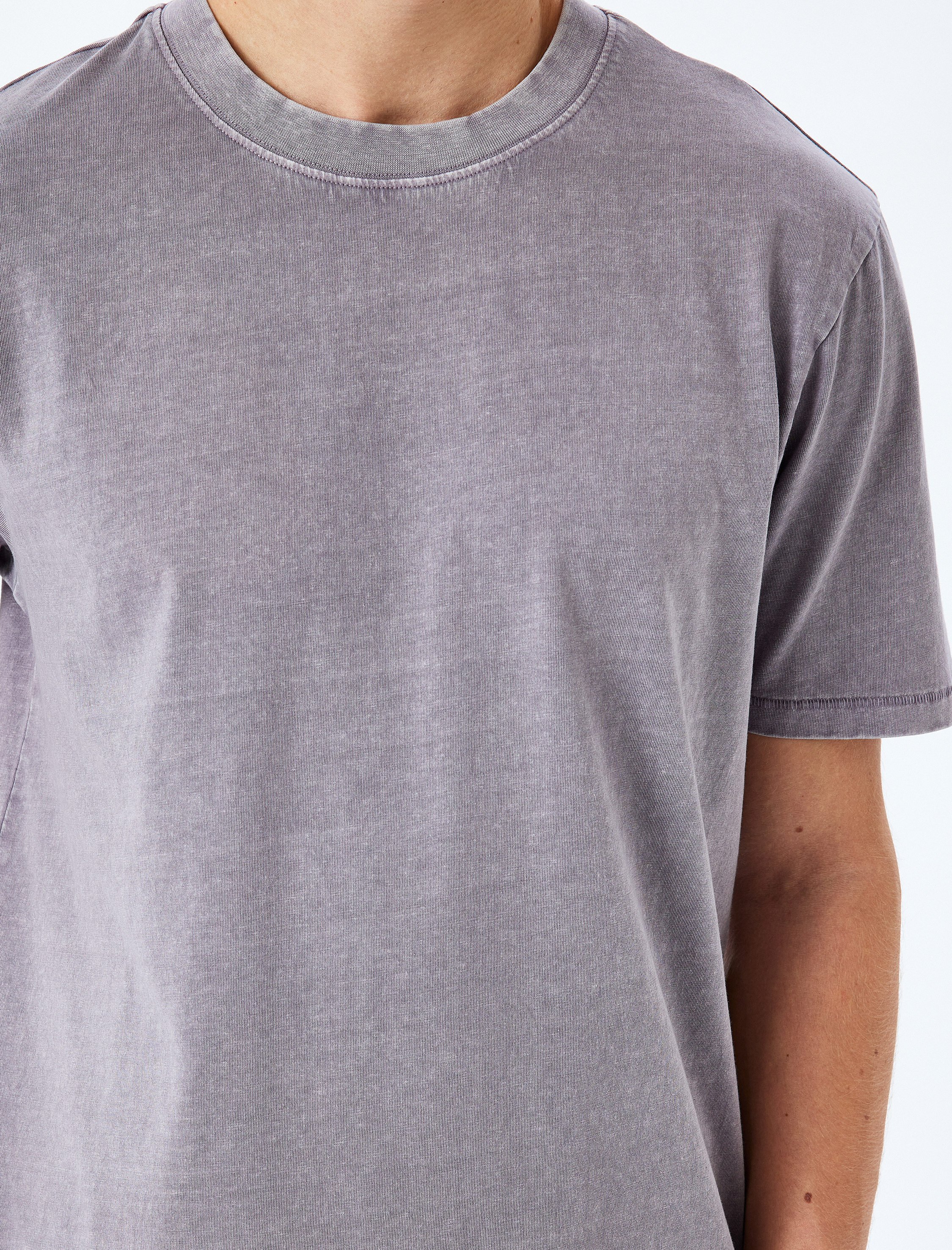   Pamuklu Yıkamalı Regular Fit Kısa Kollu Bisiklet Yaka Tişört