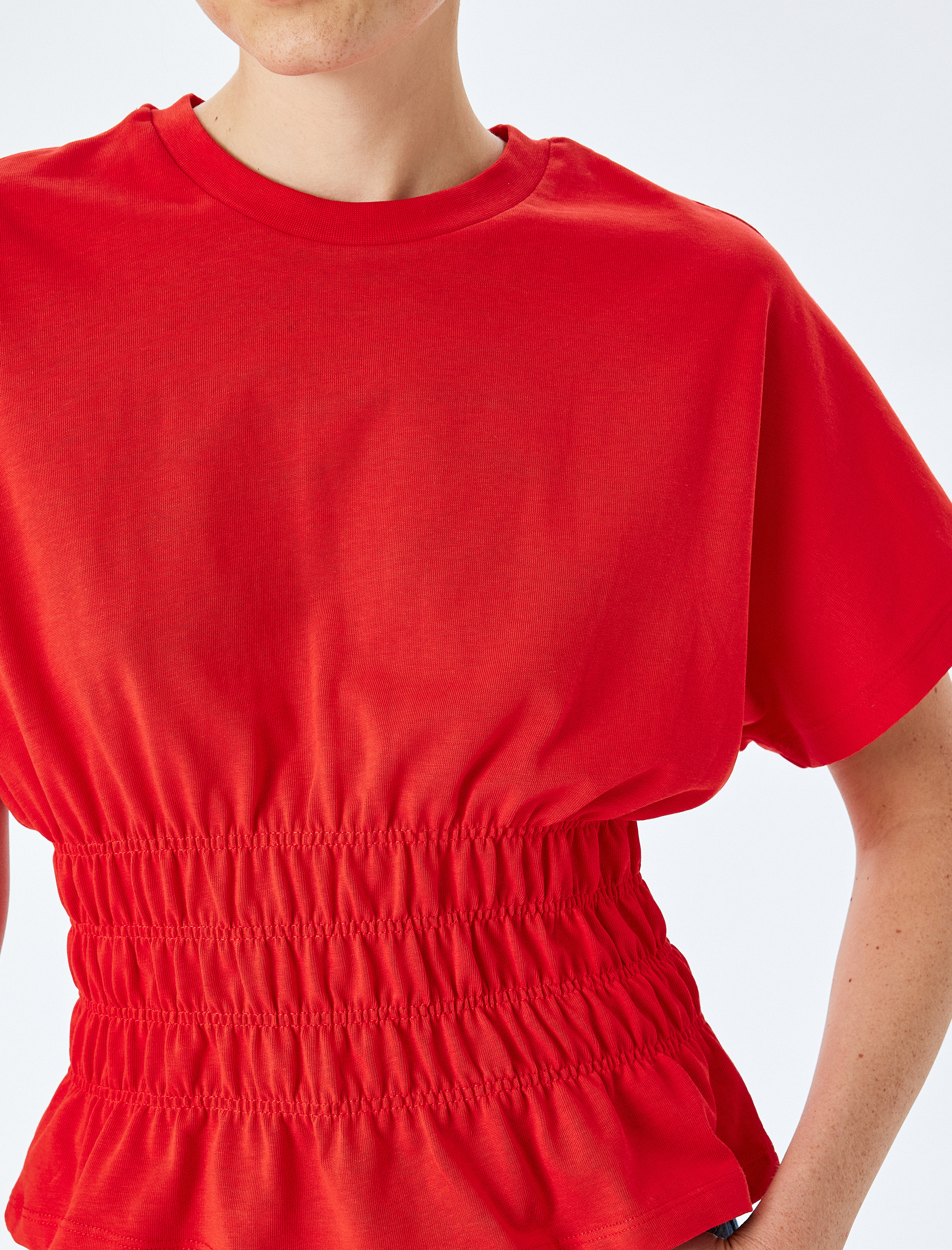   Pamuklu Bisiklet Yaka Kısa Kollu Gipeli Tişört