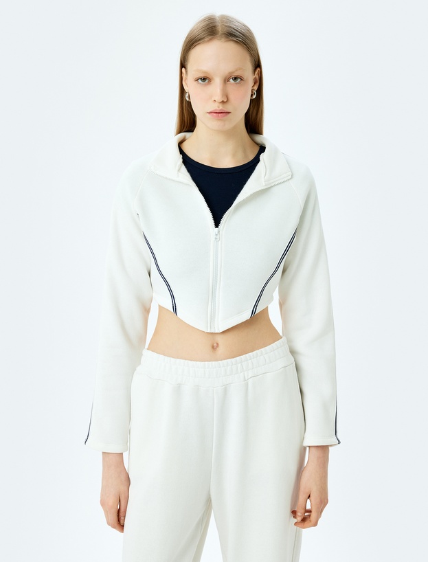 Uzun Kollu Şerit Detaylı Fermuarlı Crop Sweatshirt_2