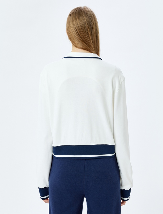 Şerit Baskılı Fermuarlı Uzun Kollu Dik Yaka Sweatshirt_3