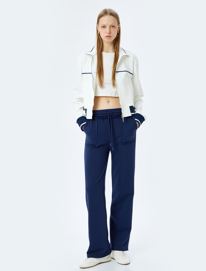  Şerit Baskılı Fermuarlı Uzun Kollu Dik Yaka Sweatshirt