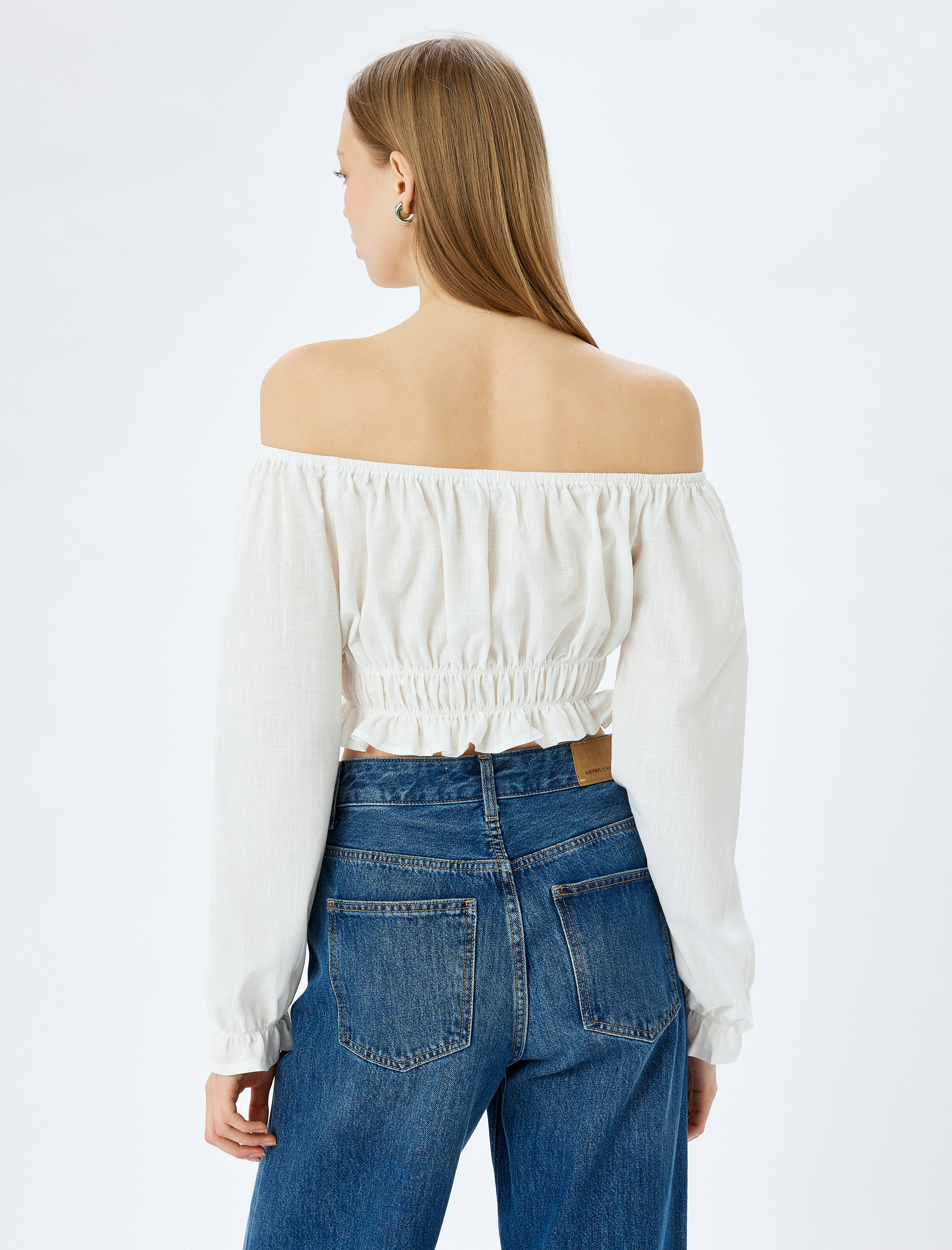   Balon Kollu Omzu Açık Gipeli Crop Bluz