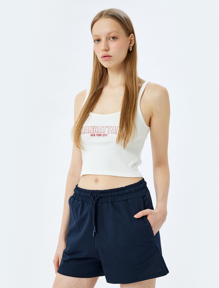  Beli Bağcıklı Cep Detaylı Mini Şort