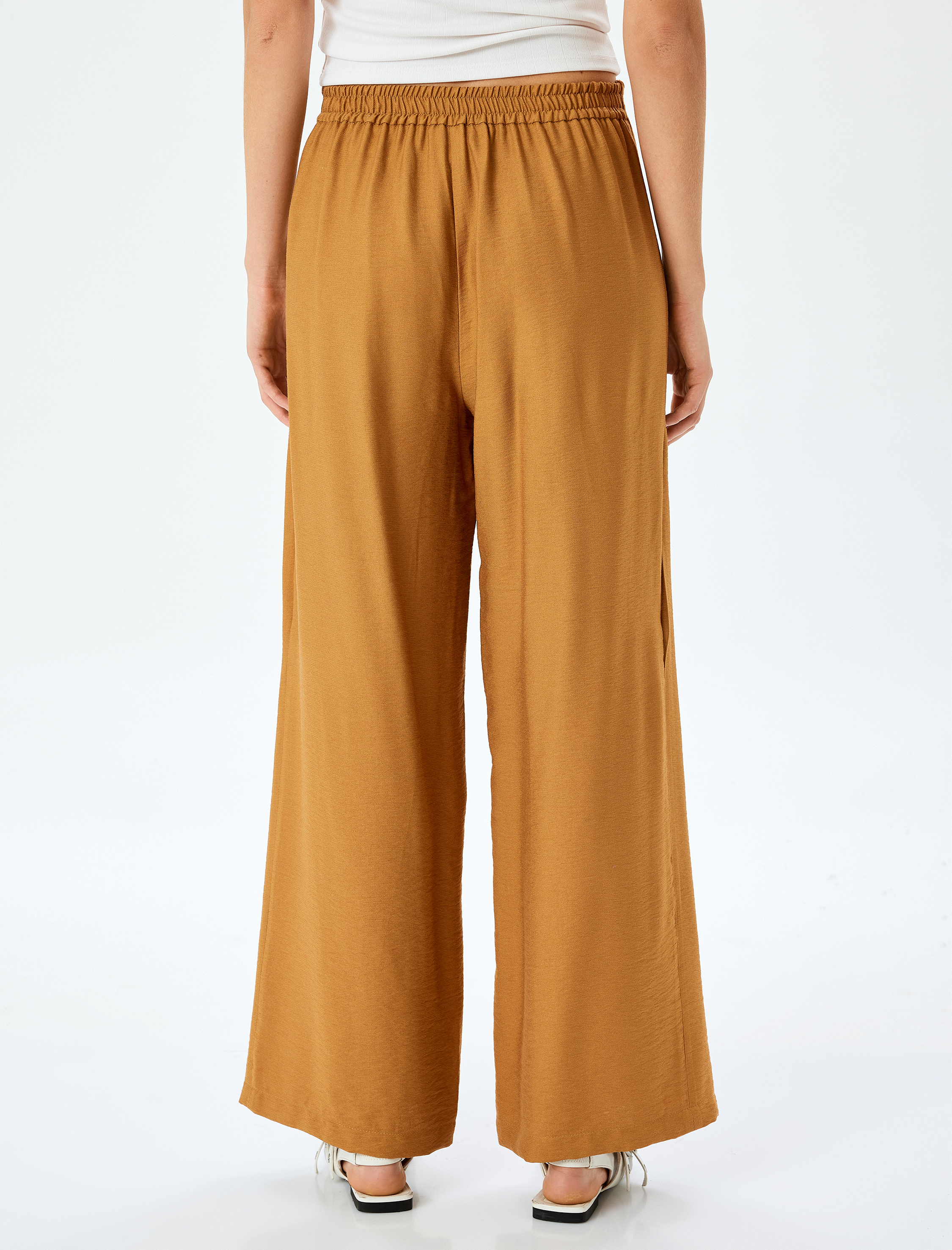   Kruvaze Yanları Kapak Detaylı Bağlamalı Bol Paça Viskon Pantolon