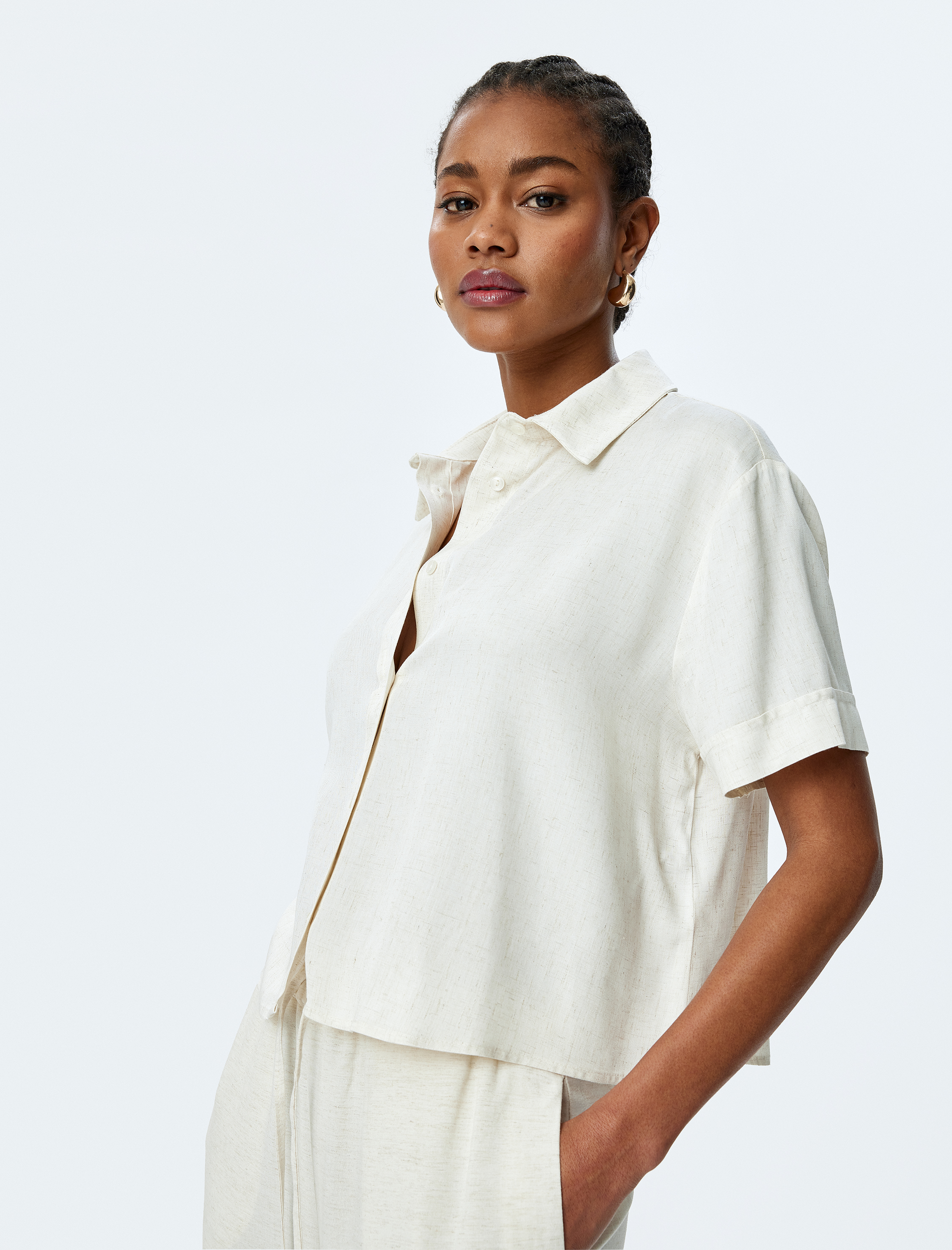 Viskon Keten Karışımlı Kısa Kollu Crop Gömlek