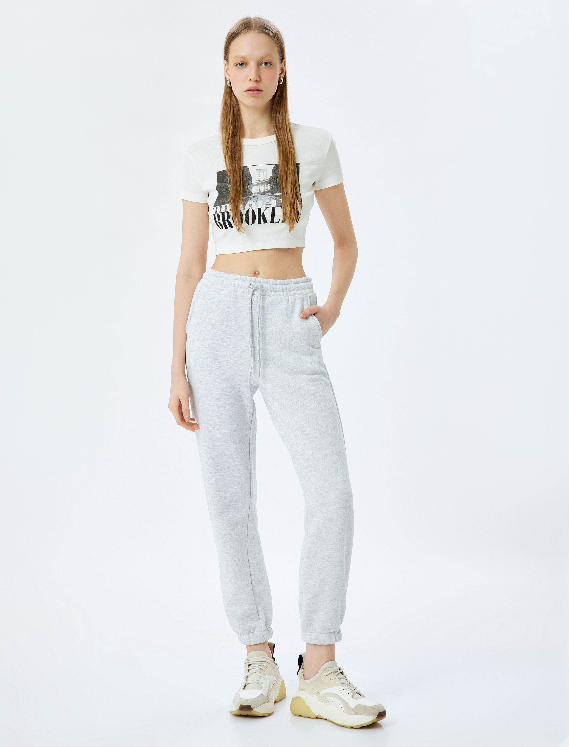   Şardonlu Beli Bağcıklı Cep Detaylı Rahat Kalıp Jogger Eşofman Altı