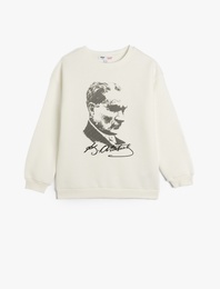 Atatürk Baskılı Bisiklet Yaka Uzun Kollu Pamuklu Oversize Sweatshirt